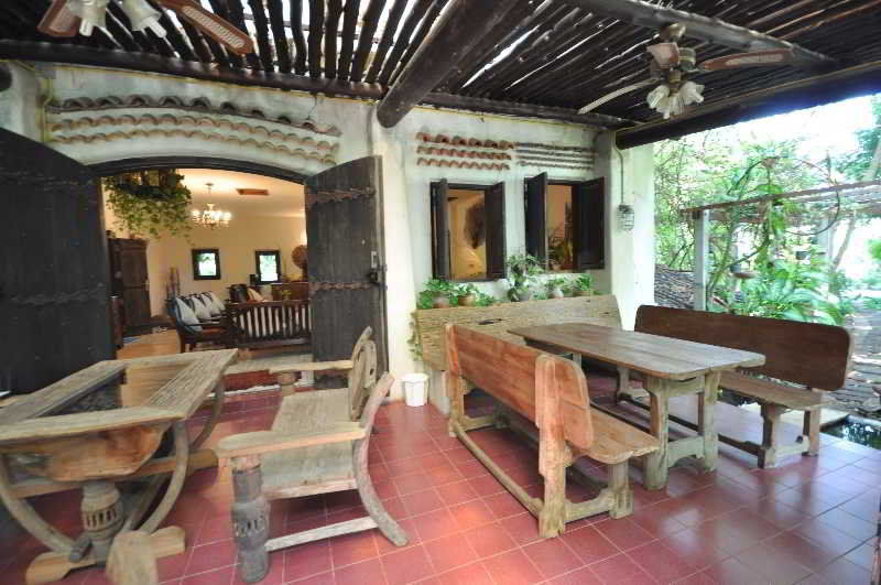 Momchailai Pattaya Retreat Exterior photo