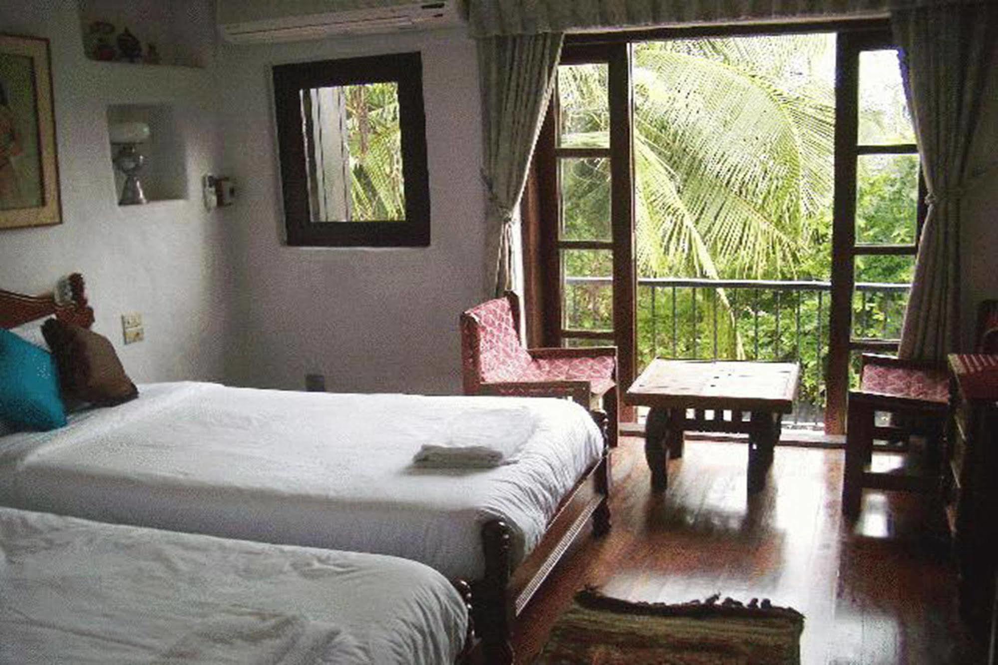 Momchailai Pattaya Retreat Exterior photo