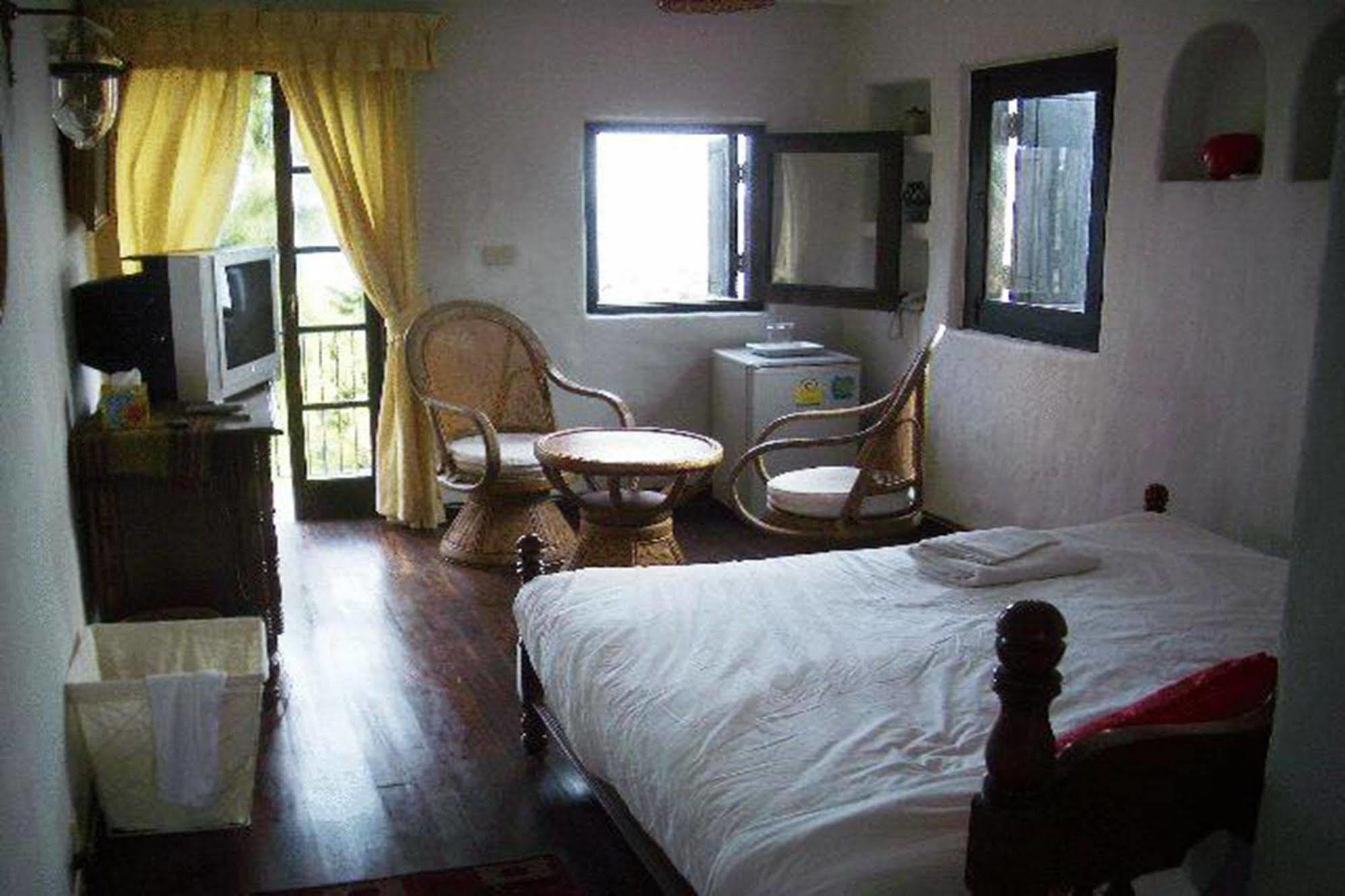 Momchailai Pattaya Retreat Exterior photo